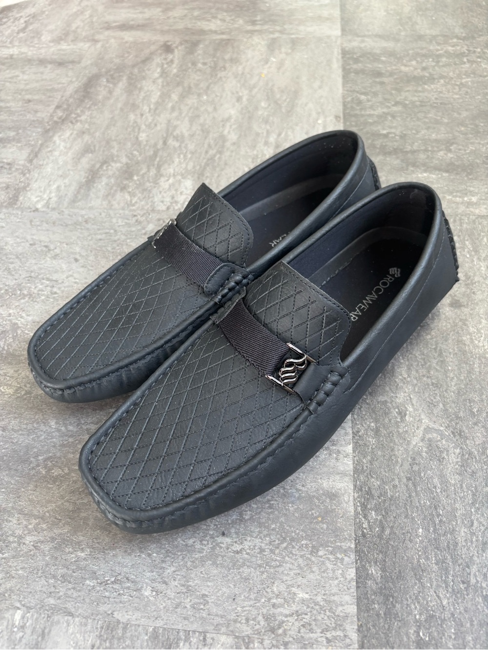 Rocawear Men’s Black Quilted Slip-On Loafers with Metal Accent